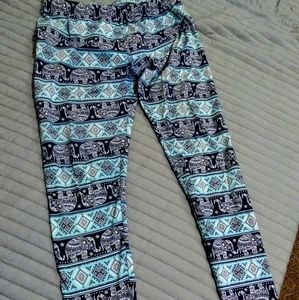 Elephant print leggings